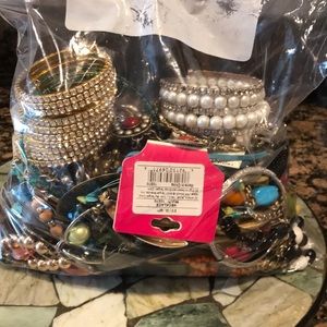 4lbs Vtg to Mod Jewelry Craft Lot~Rhinestones, Rings, Statement Necklaces